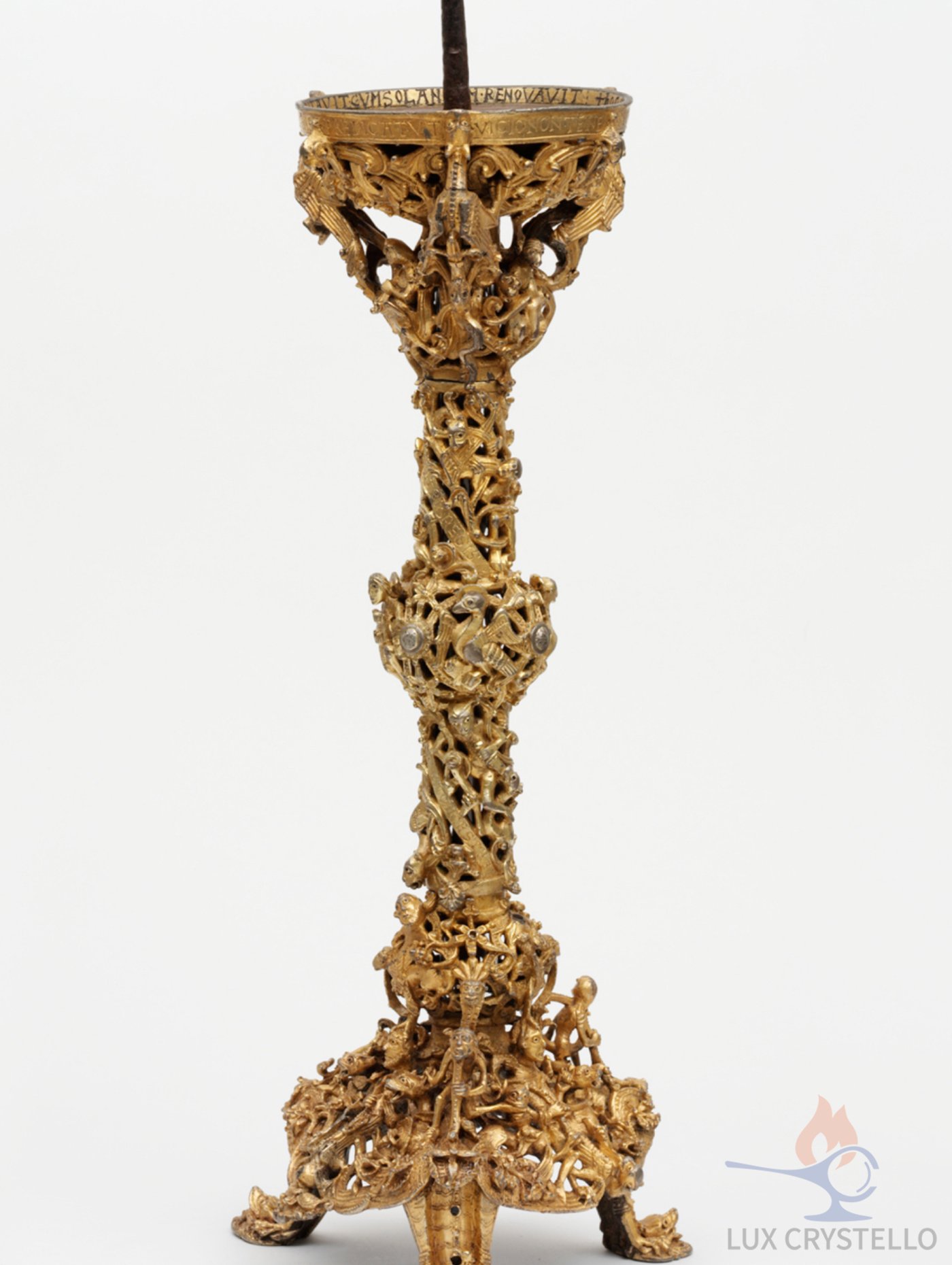 brass-candlesticks-024