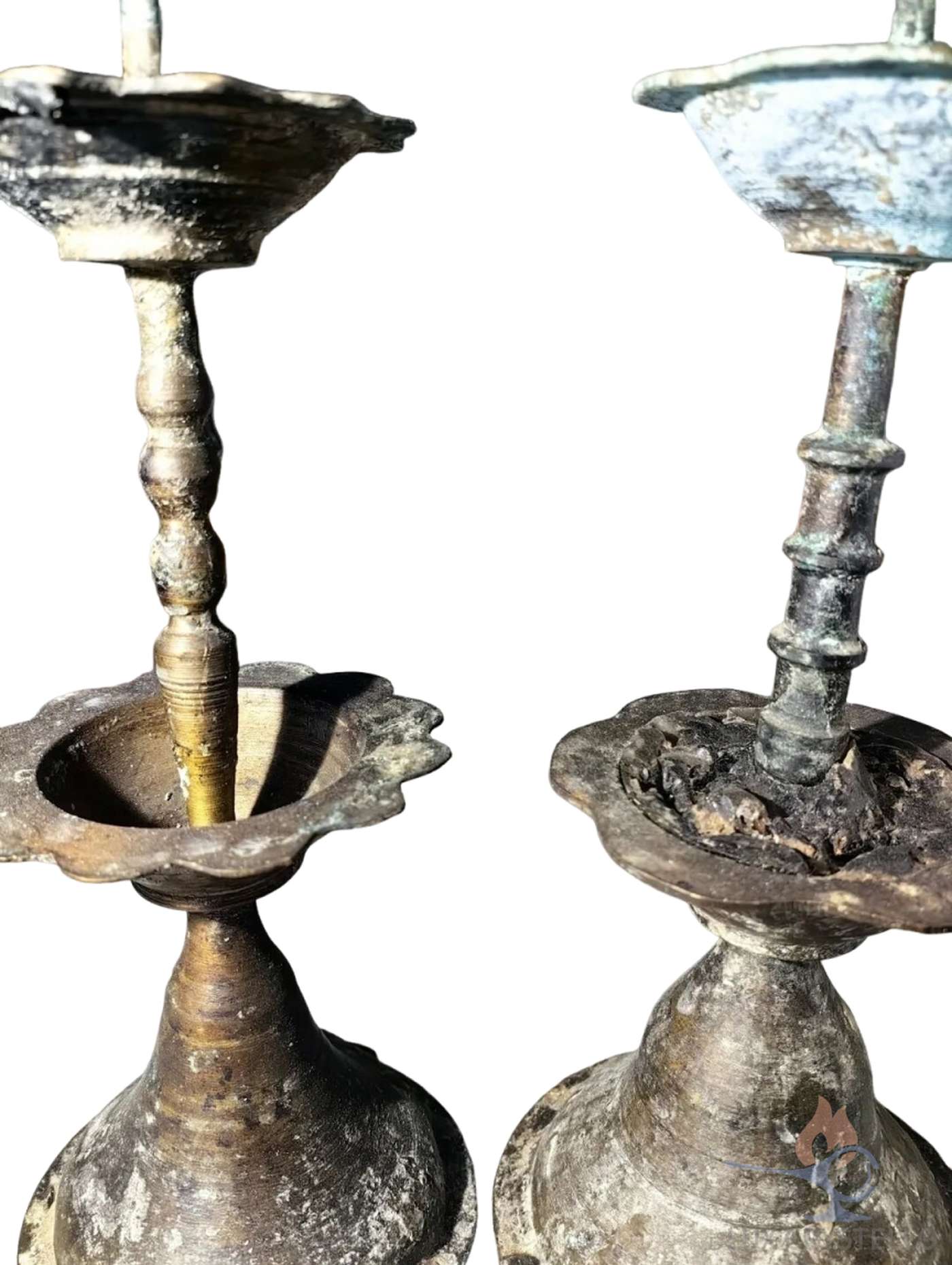 brass-candlesticks-045