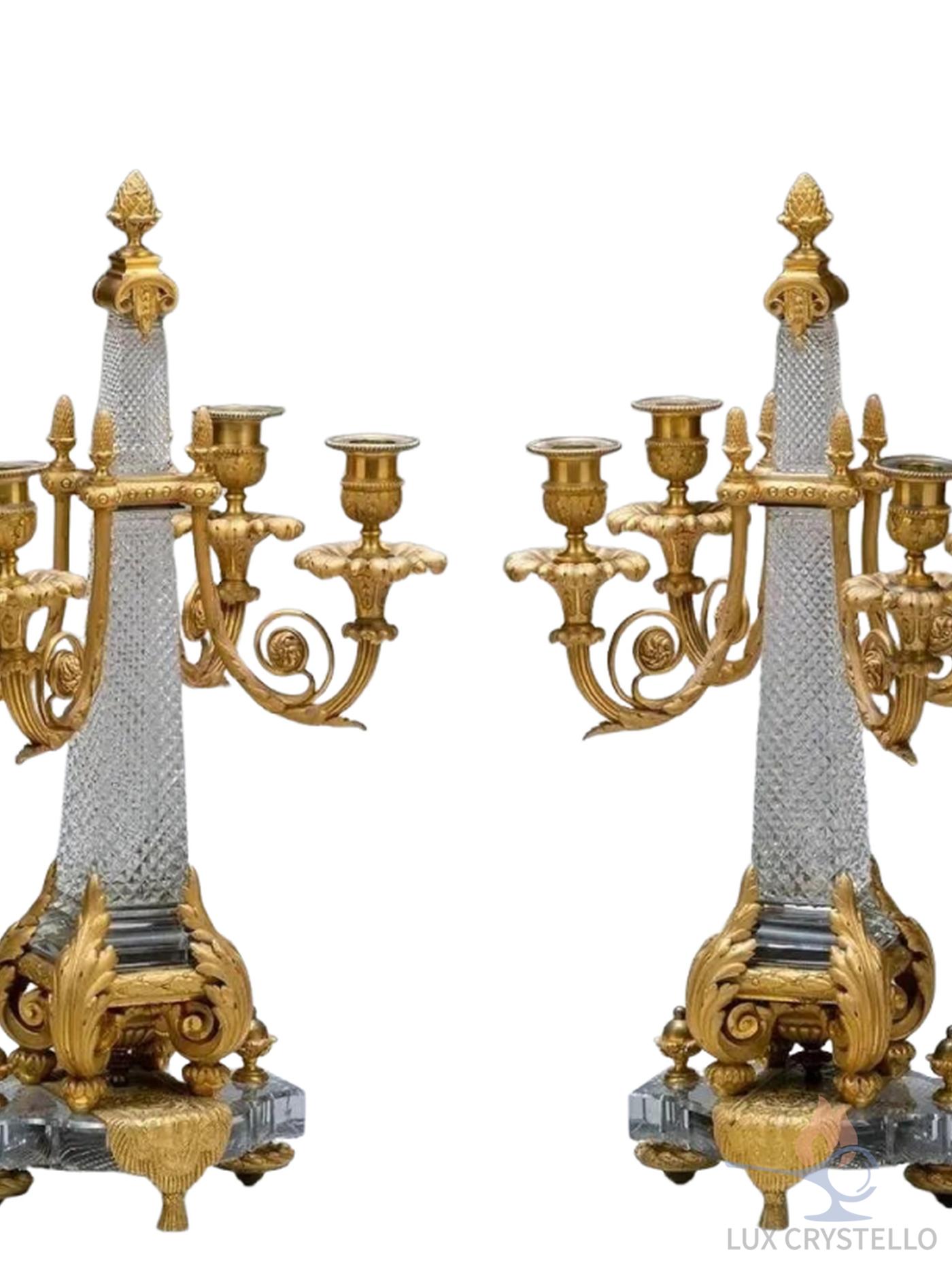 brass-candlesticks-077