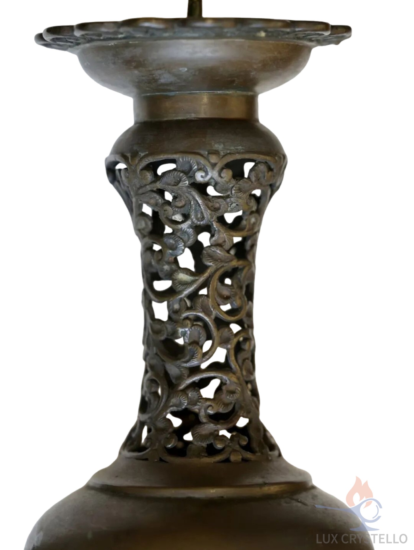 brass-candlesticks-114