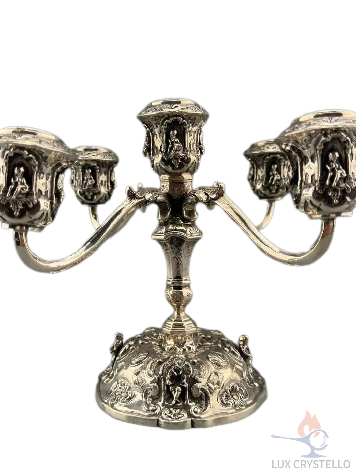 brass-candlesticks-135